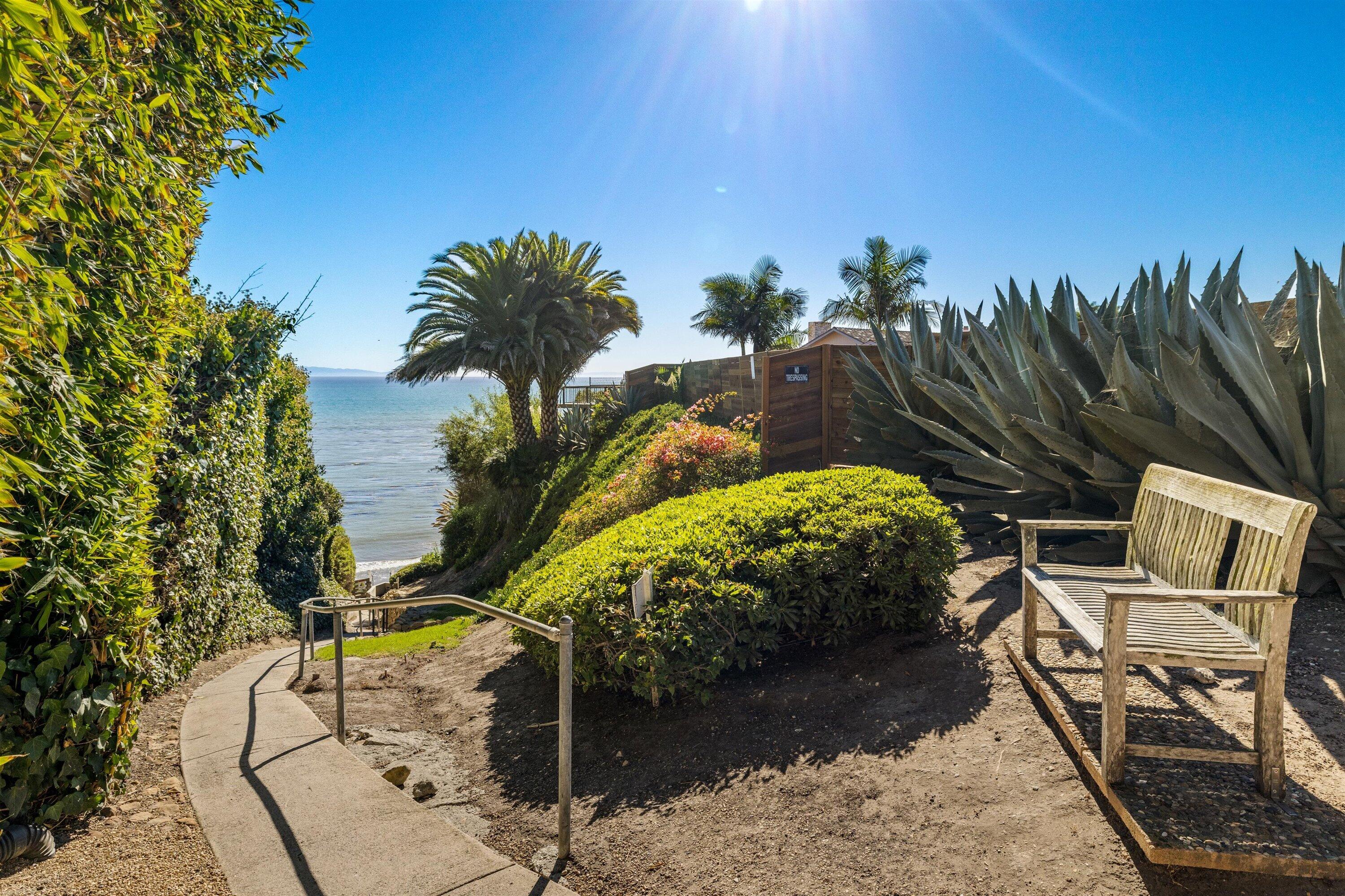 5187 Via Valverde Santa Barbara, CA 93111 - Photo 24 of 34 a view of a chairs and table in the patio
