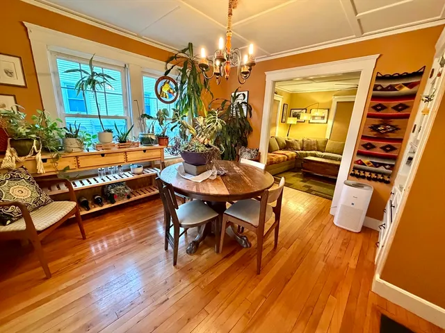 $4,200 | 157 Riverview Avenue, Unit FURNISHED, Waltham, MA 02453