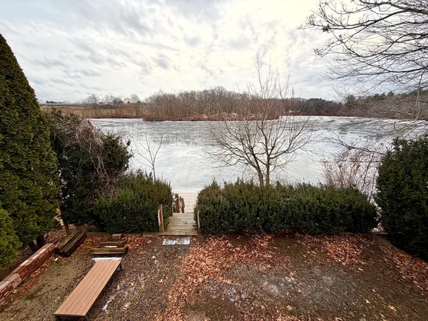 $4,200 | 157 Riverview Avenue, Unit FURNISHED, Waltham, MA 02453