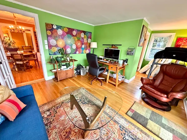 $4,200 | 157 Riverview Avenue, Unit FURNISHED, Waltham, MA 02453