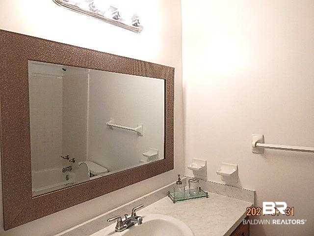 250 Montclair Loop Daphne, AL 36526 - Photo 20 of 28 Master Bathroom