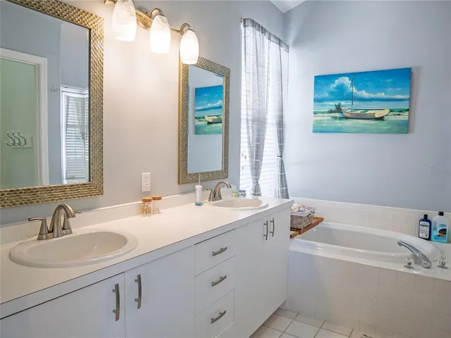 $418,500 | 4054 Caddie Drive East, Bradenton, FL 34203