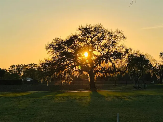 $418,500 | 4054 Caddie Drive East, Bradenton, FL 34203