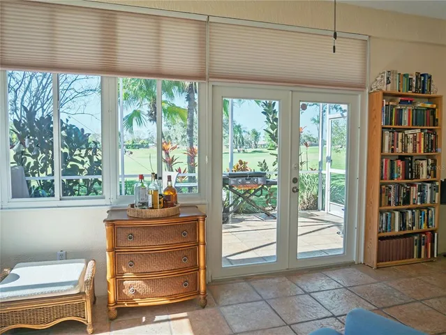 $418,500 | 4054 Caddie Drive East, Bradenton, FL 34203