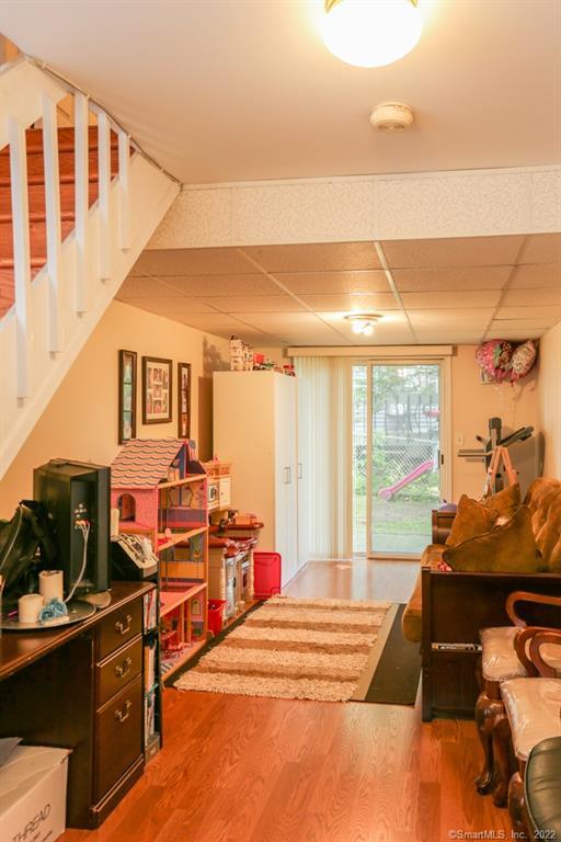 431 Glenbrook Road, Unit 3 Stamford, CT 06906 - Photo 31 of 33