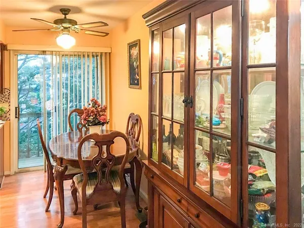 $2,900 | 431 Glenbrook Road, Unit 3, Stamford, CT 06906