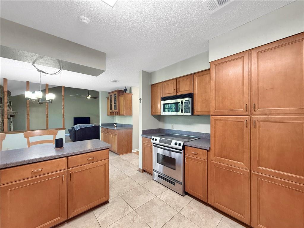 45242 Pine Hill Road Hammond, LA 70401 - Photo 5 of 19