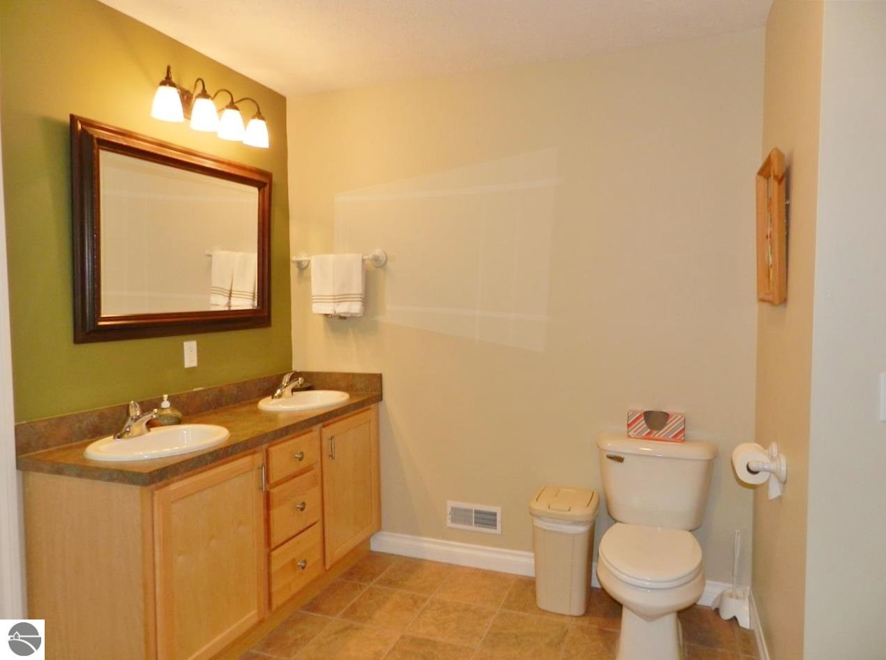 5063 Timber Ridge Drive Kingsley, MI 49649 - Photo 42 of 53 1787998-41.JPG