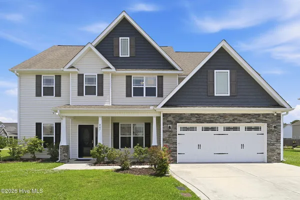 $468,000 | 447 Oldtowne Street, Jacksonville, NC 28546