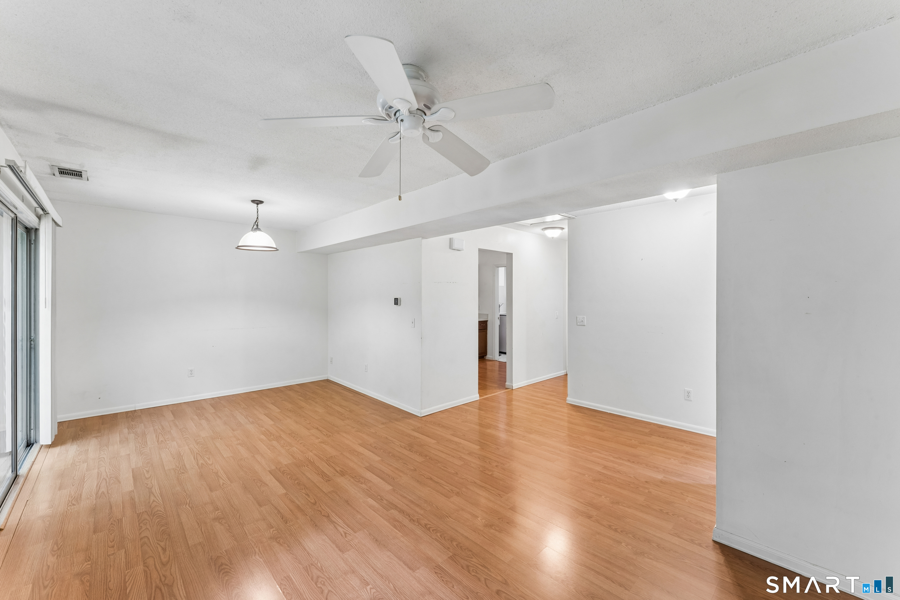 25 Padanaram Road, Unit 47 Danbury, CT 06811 - Photo 9 of 26