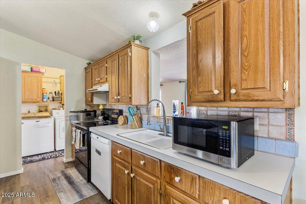 1926 East Junction Street Apache Junction, AZ 85119 - Photo 21 of 45 20-IMG_0083