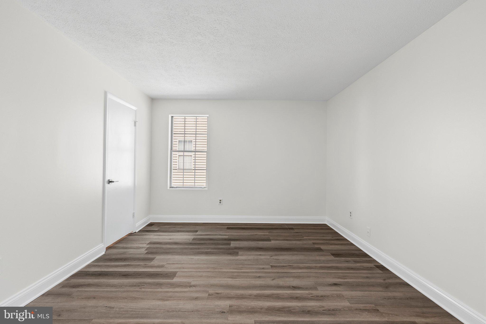 2416 230th Street Pasadena, MD 21122 - Photo 19 of 35