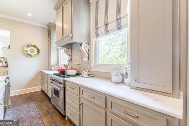 $3,900 | 1878 Cambridge Avenue, Atlanta, GA 30337