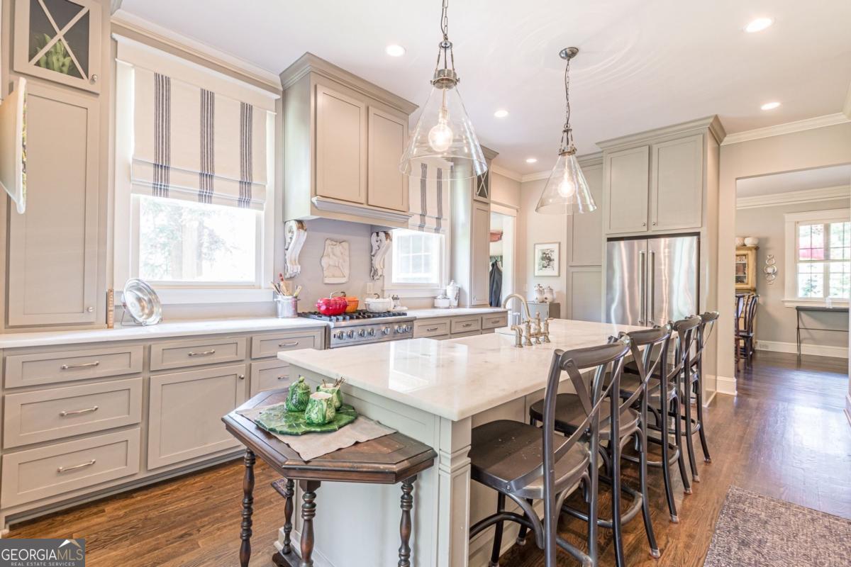 1878 Cambridge Avenue Atlanta, GA 30337 - Photo 25 of 84