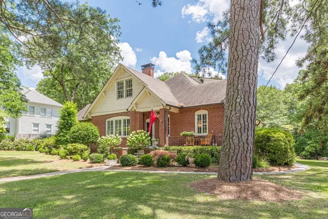 $3,900 | 1878 Cambridge Avenue, Atlanta, GA 30337