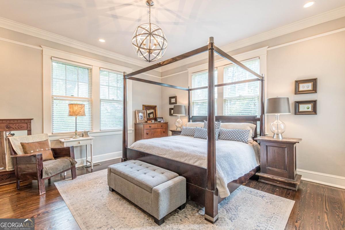 1878 Cambridge Avenue Atlanta, GA 30337 - Photo 36 of 84