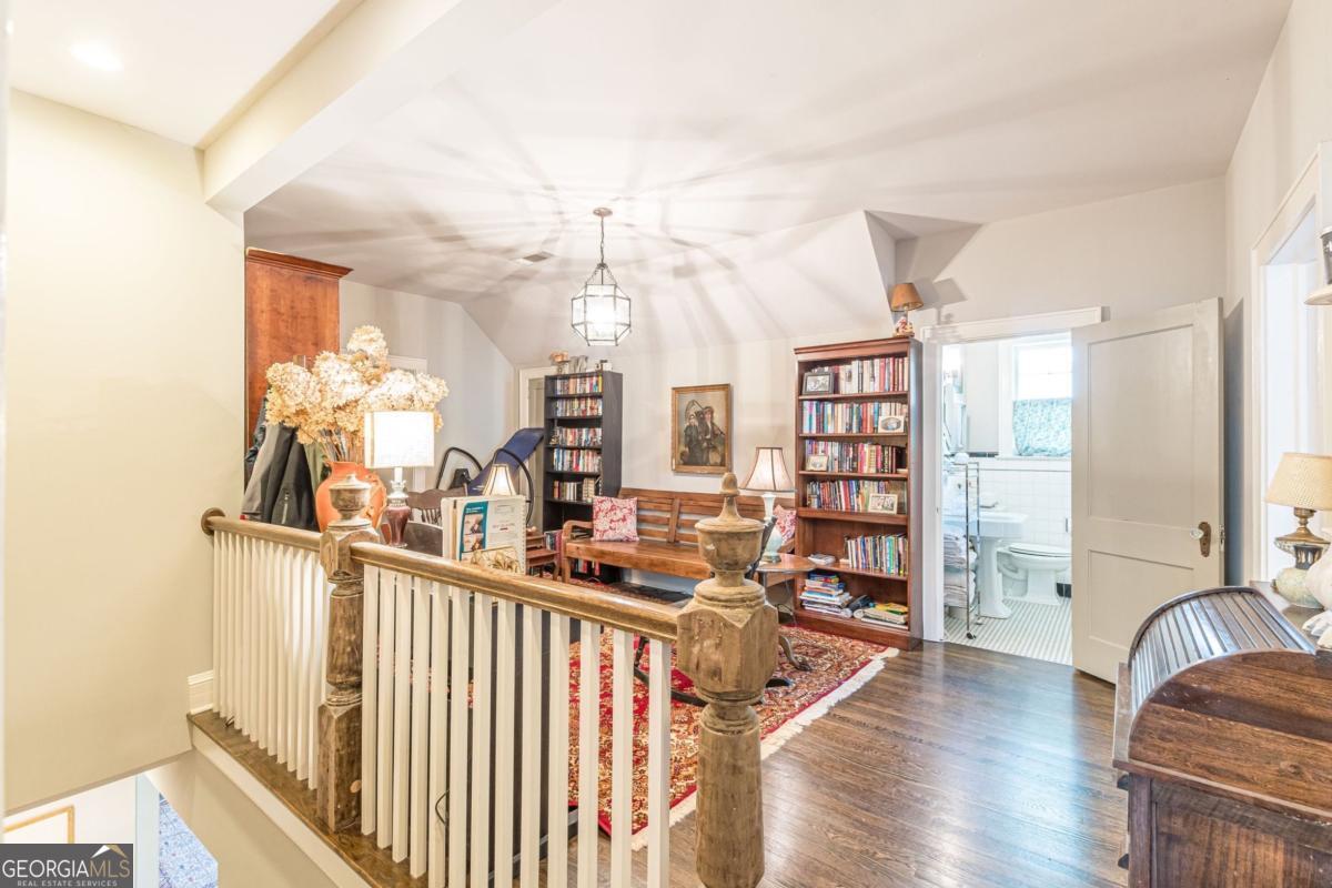 1878 Cambridge Avenue Atlanta, GA 30337 - Photo 72 of 84