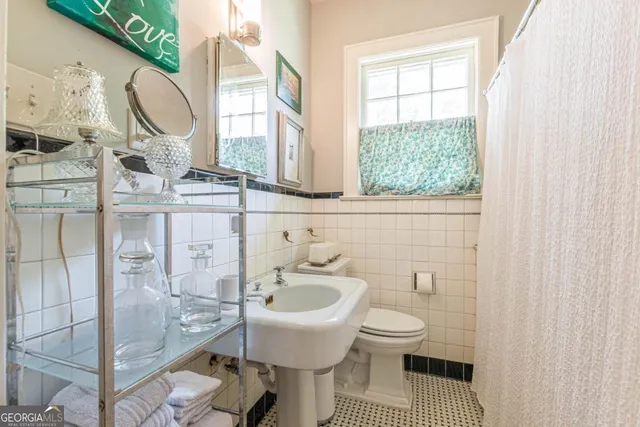 $3,900 | 1878 Cambridge Avenue, Atlanta, GA 30337