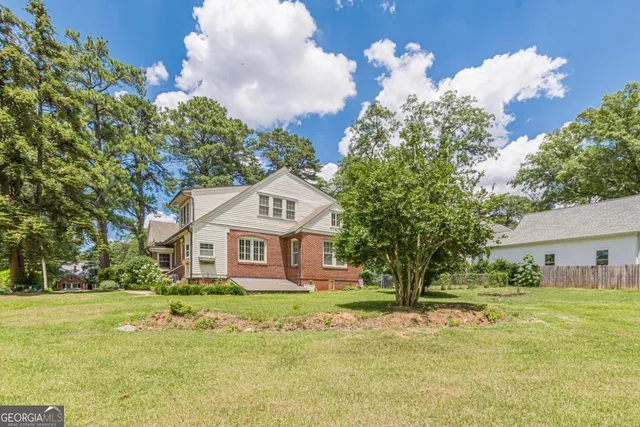 $3,900 | 1878 Cambridge Avenue, Atlanta, GA 30337