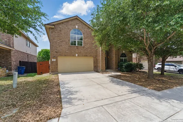 $399,999 | 229 Kensington Drive, Cibolo, TX 78108