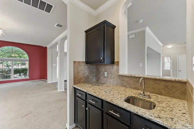 $399,999 | 229 Kensington Drive, Cibolo, TX 78108