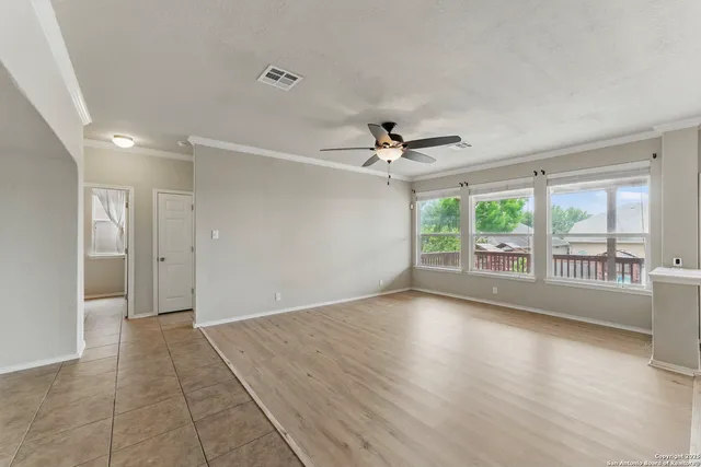 $399,999 | 229 Kensington Drive, Cibolo, TX 78108