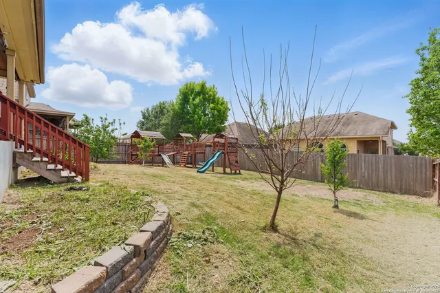 $399,999 | 229 Kensington Drive, Cibolo, TX 78108