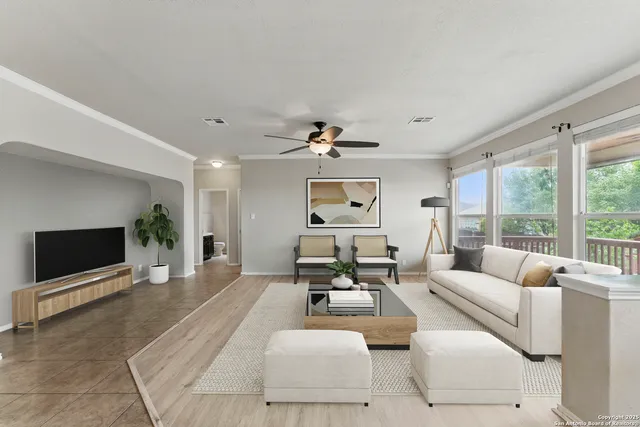 $399,999 | 229 Kensington Drive, Cibolo, TX 78108