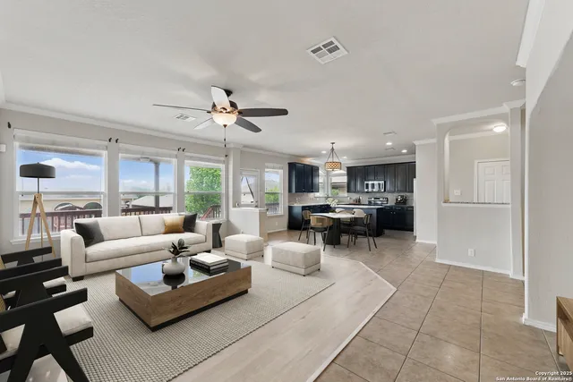 $399,999 | 229 Kensington Drive, Cibolo, TX 78108