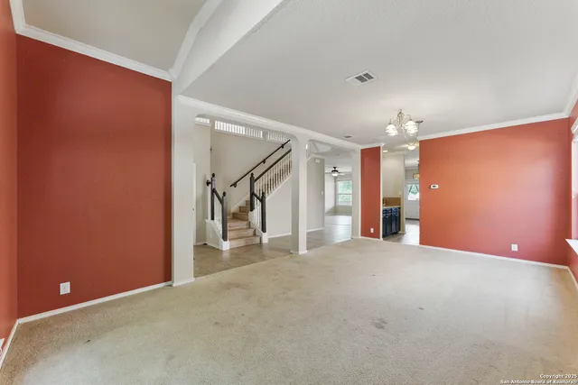 $399,999 | 229 Kensington Drive, Cibolo, TX 78108