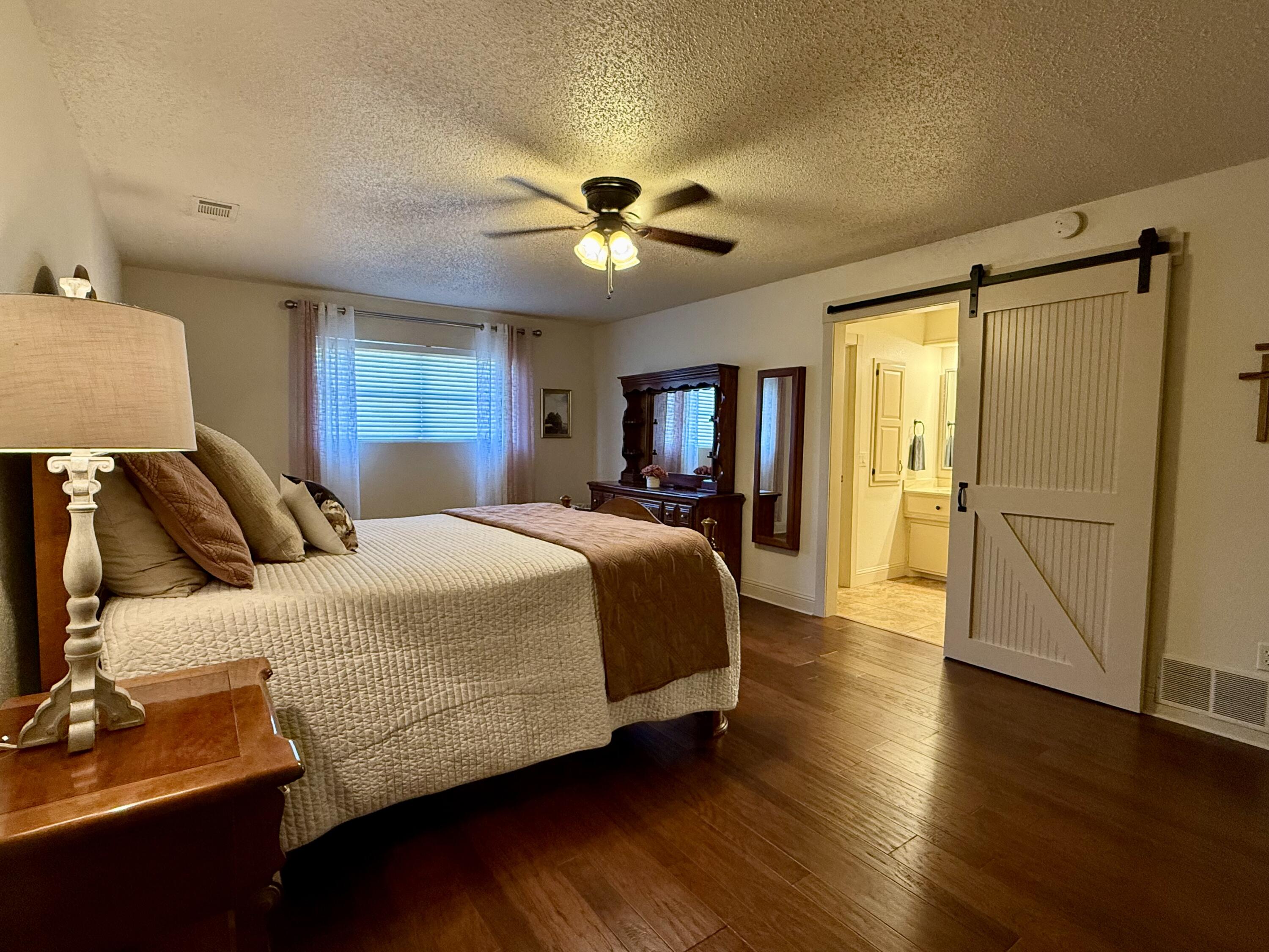 5607 80th Street Lubbock, TX 79424 - Photo 14 of 36 IMG_6440