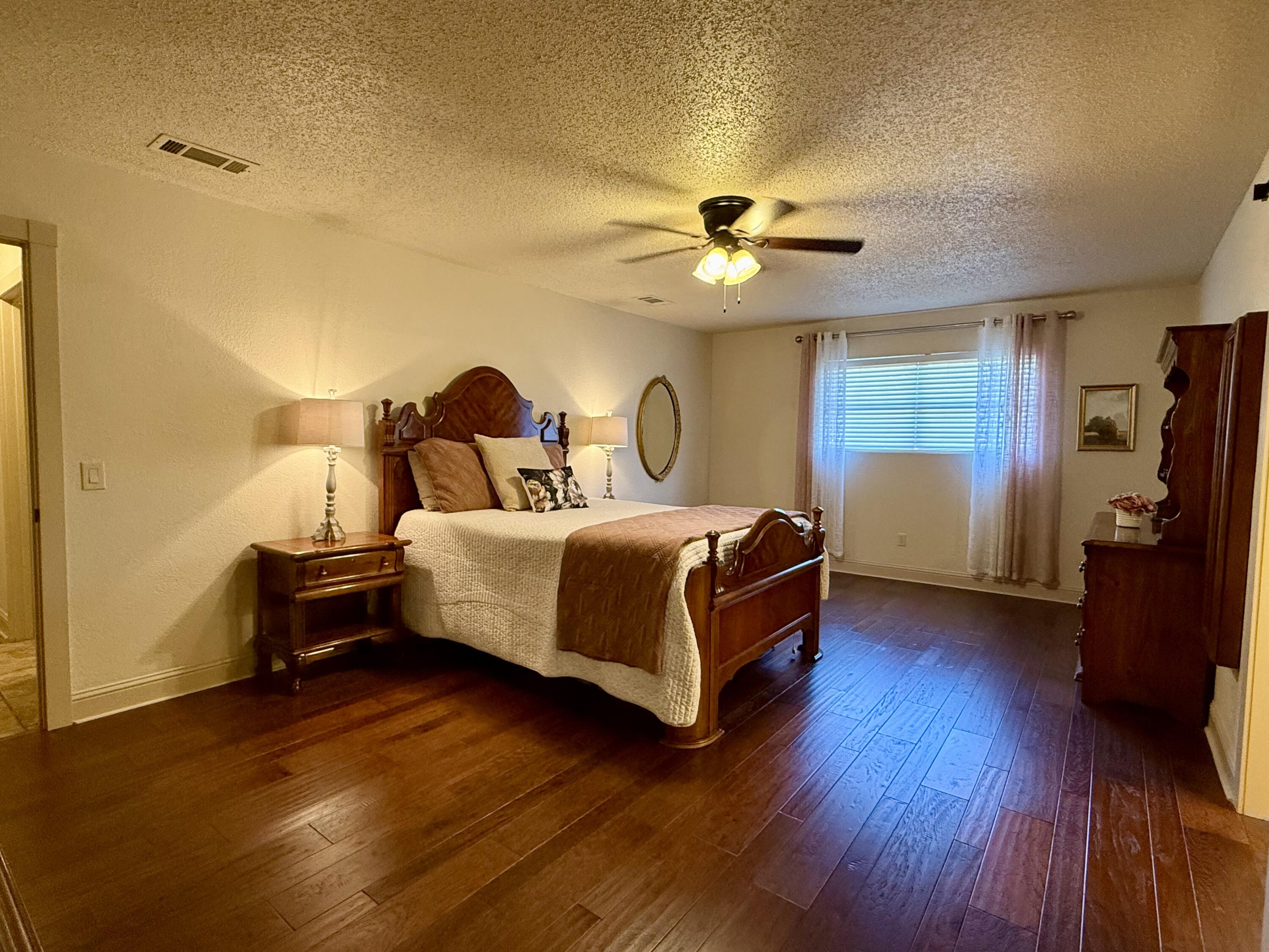 5607 80th Street Lubbock, TX 79424 - Photo 15 of 36 IMG_6441
