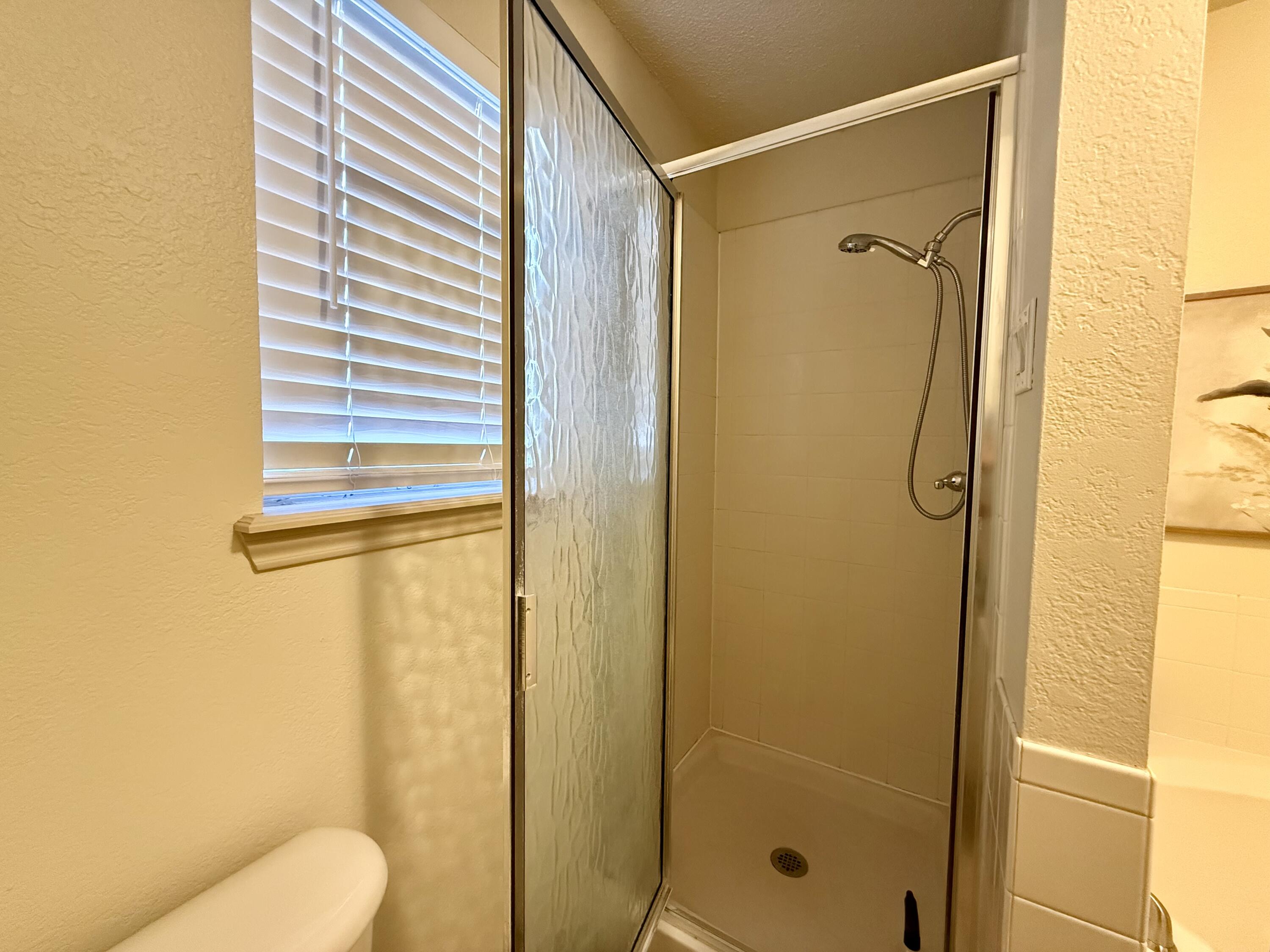 5607 80th Street Lubbock, TX 79424 - Photo 18 of 36 IMG_6444
