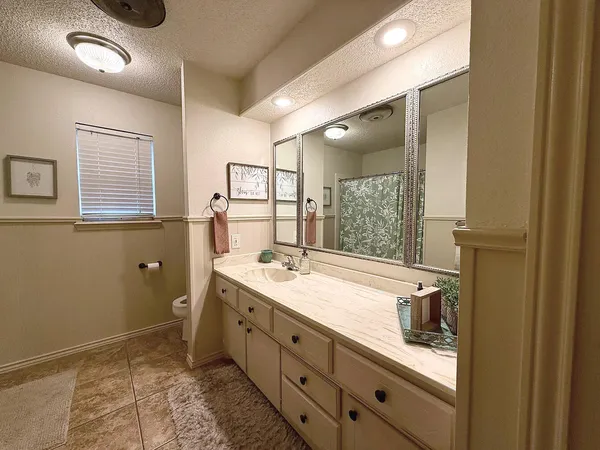 $349,000 | 5607 80th Street, Lubbock, TX 79424