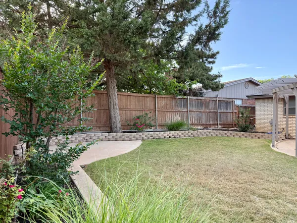 $349,000 | 5607 80th Street, Lubbock, TX 79424