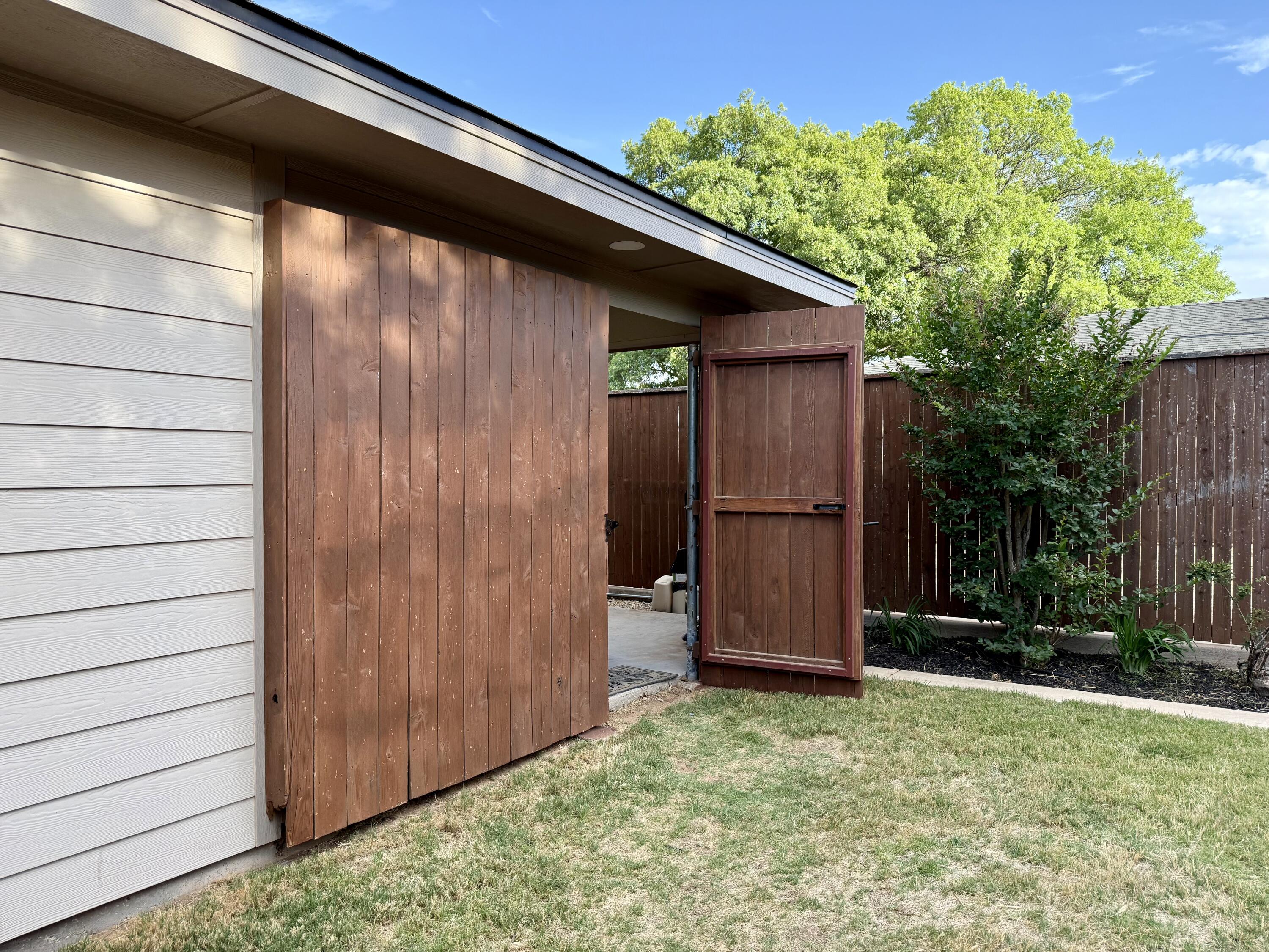 5607 80th Street Lubbock, TX 79424 - Photo 33 of 36 IMG_6464