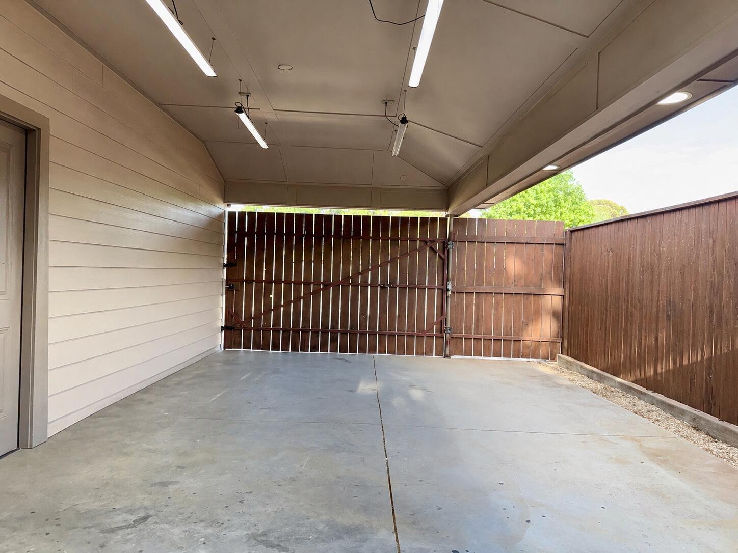 5607 80th Street Lubbock, TX 79424 - Photo 34 of 36 189BE3B9-DDB3-4B87-904A-69663010E876