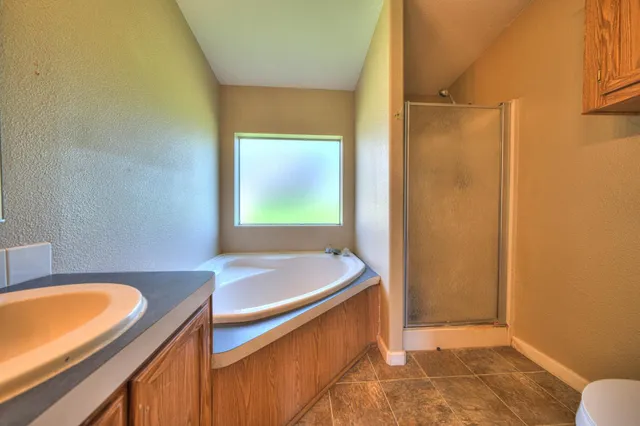 $375,000 | 9775 Creekside Drive, Coulterville, CA 95311