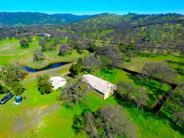 $375,000 | 9775 Creekside Drive, Coulterville, CA 95311