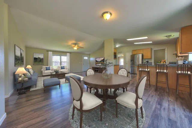 $375,000 | 9775 Creekside Drive, Coulterville, CA 95311