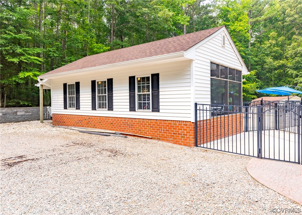 4387 Three Bridge Road Powhatan, VA 23139 - Photo 8 of 50 Gallery Image 8