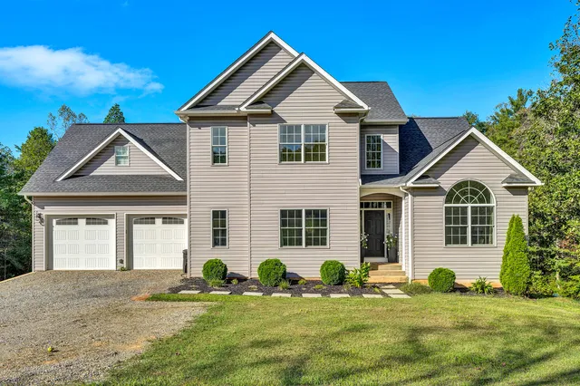 $599,000 | 160 Blue Ridge Lane, Rocky Mount, VA 24151