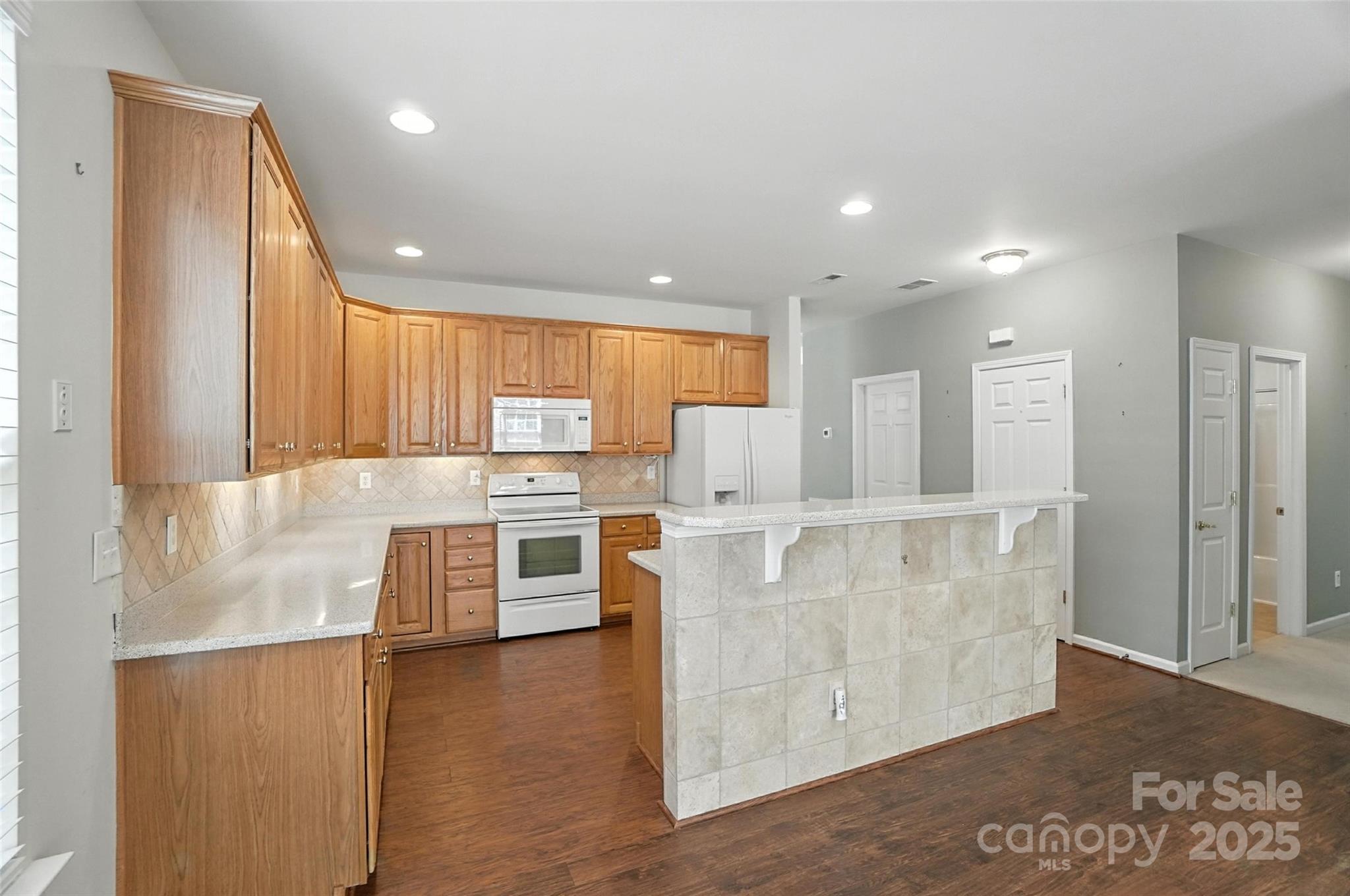 406 Garnet Court Fort Mill, SC 29708 - Photo 14 of 48 Gallery Image 14