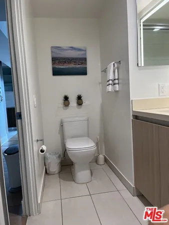 $7,200 | 932 North Alfred Street, Unit PH1, Los Angeles, CA 90069