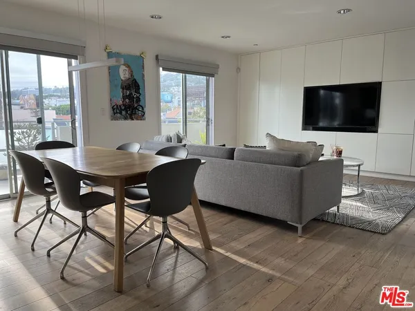 $7,200 | 932 North Alfred Street, Unit PH1, Los Angeles, CA 90069