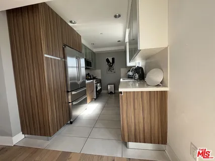 $7,200 | 932 North Alfred Street, Unit PH1, Los Angeles, CA 90069