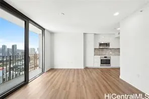 $2,450 | 987 Queen Street, Unit 1616, Honolulu, HI 96814