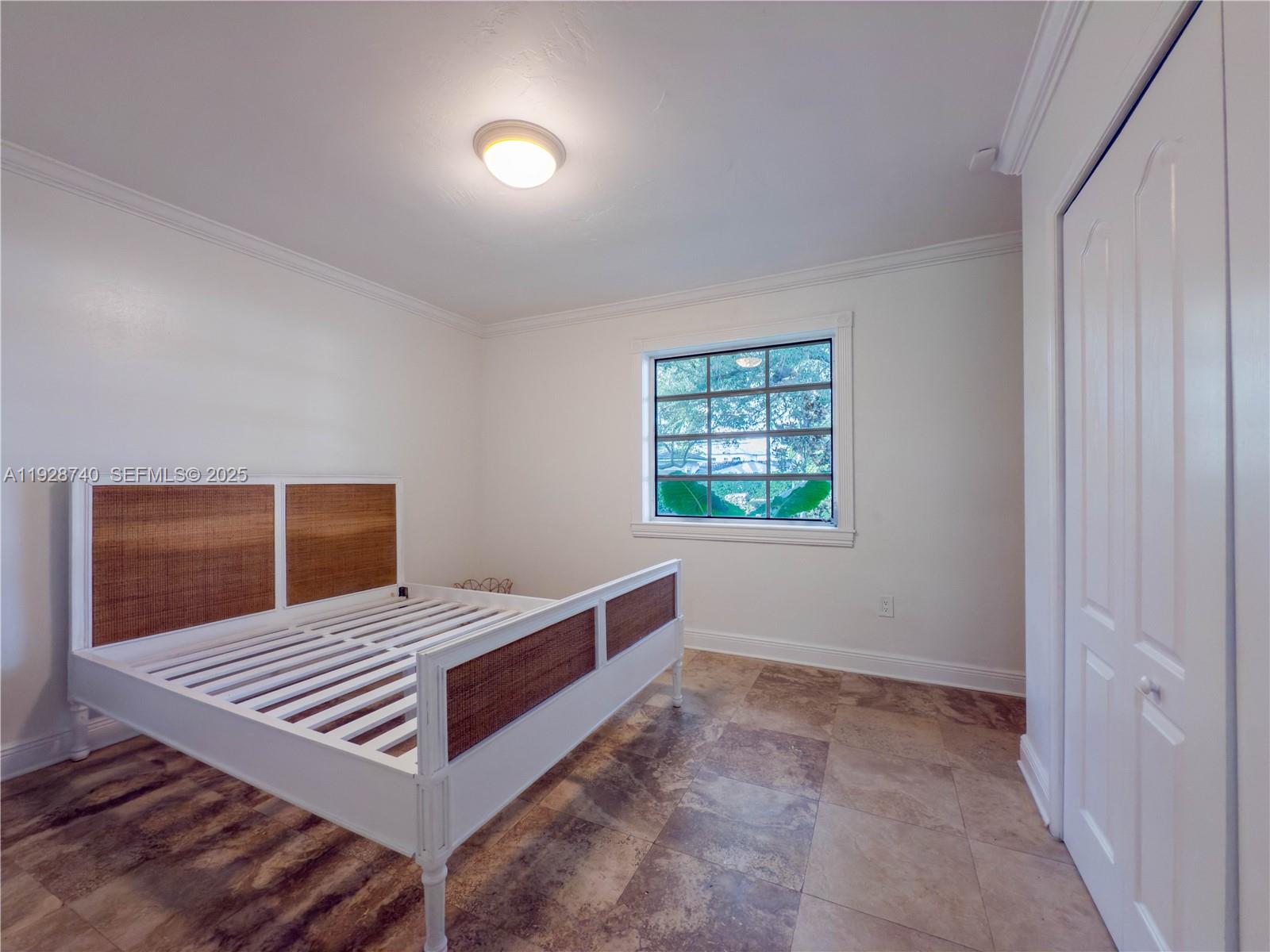 730 Southwest 80th Street Miami, FL 33143 - Photo 13 of 45