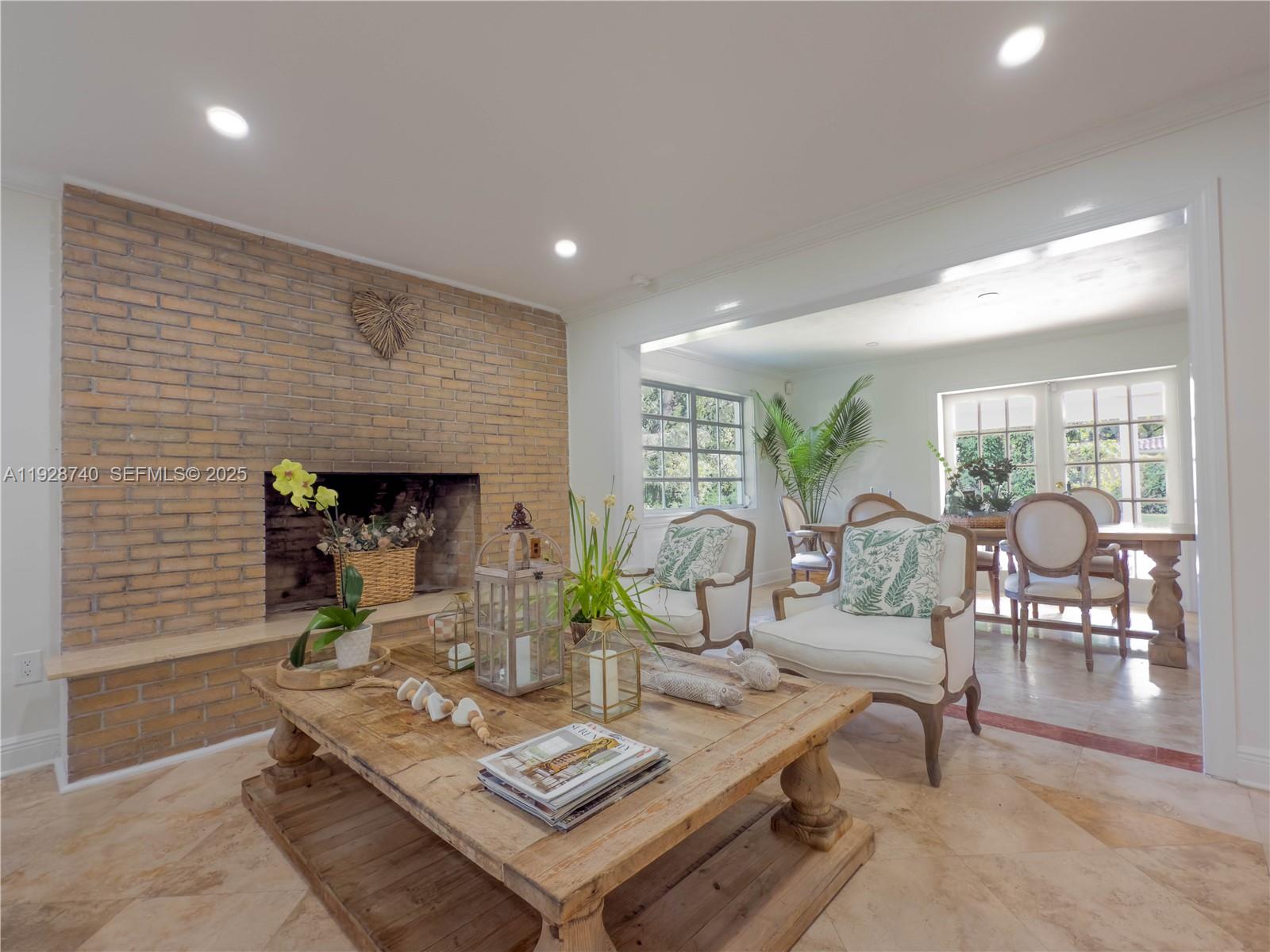 730 Southwest 80th Street Miami, FL 33143 - Photo 4 of 45