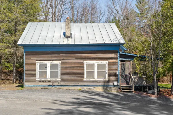 $270,000 | 182 Brook Street, Williamstown, VT 05679